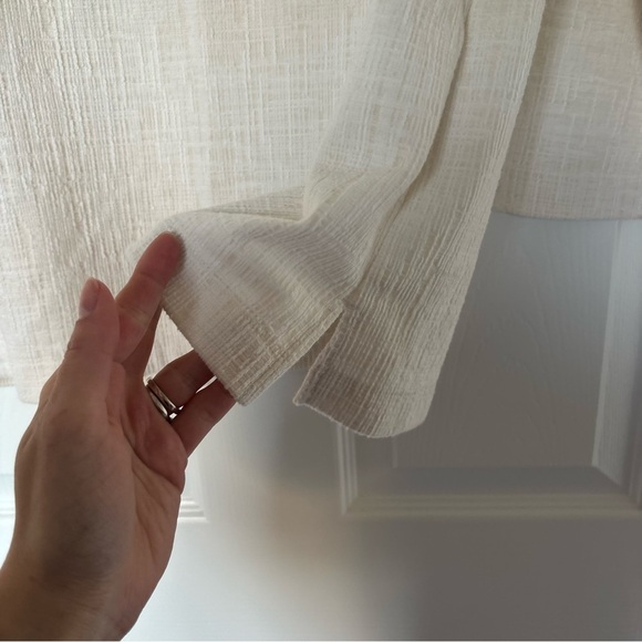 Chico's Cream White Mock Neck Blouse Size 1/ Medium - Picture 6 of 7